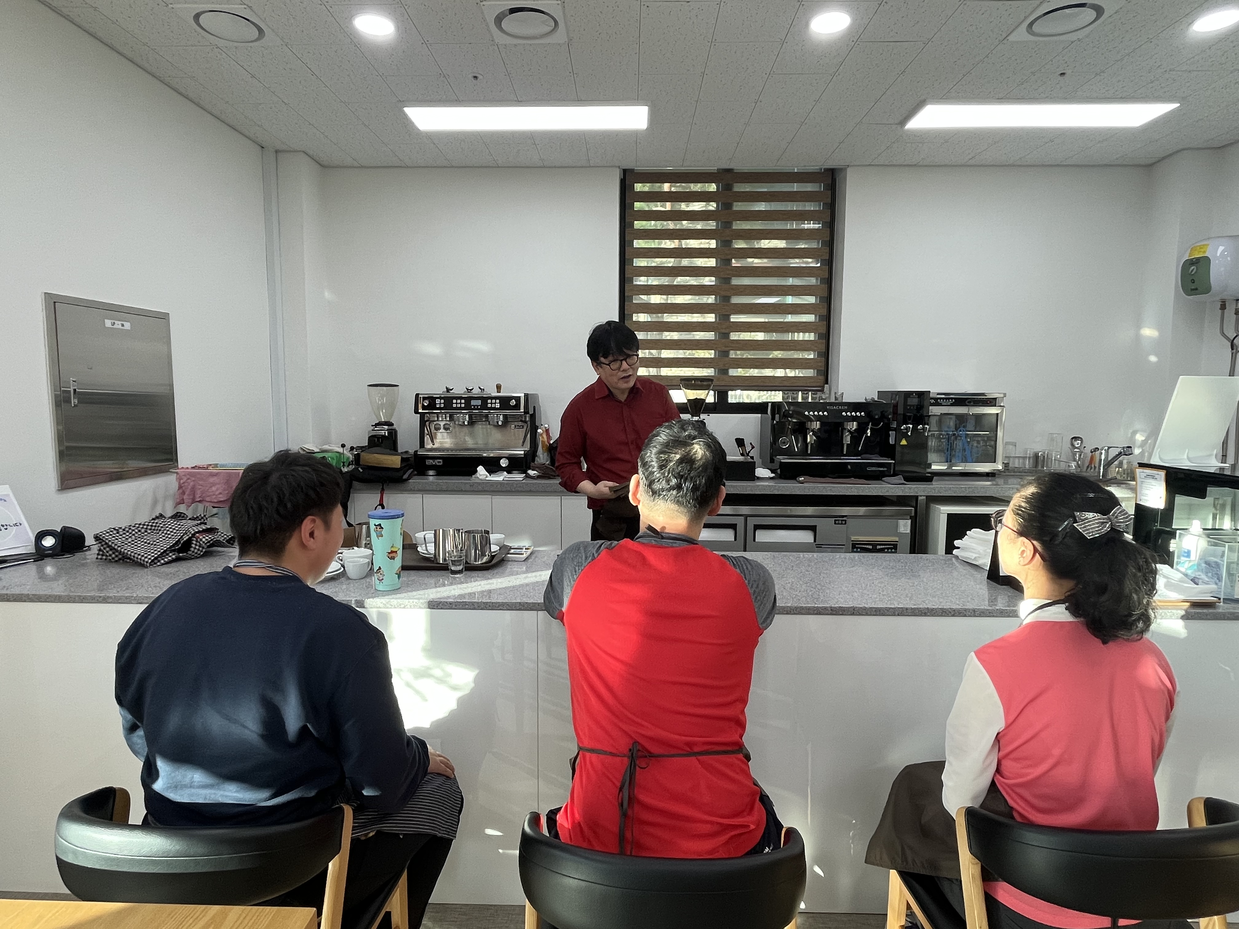 KakaoTalk_20251022_180641401_10.jpg