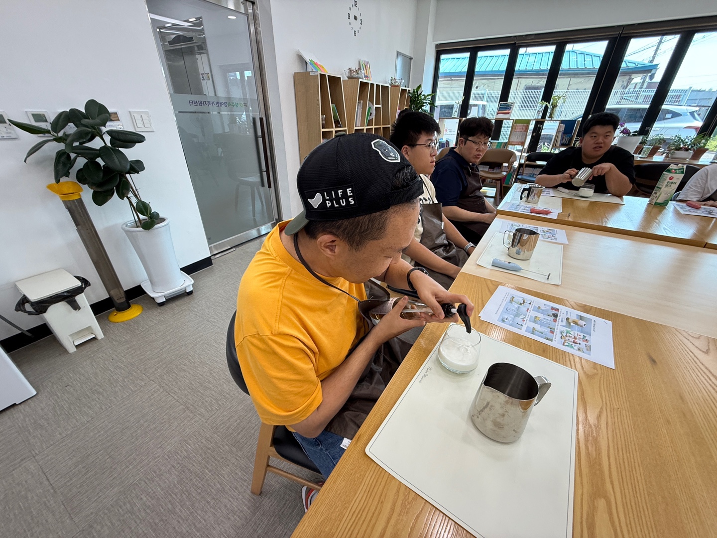 KakaoTalk_20250807_164728548_06.jpg