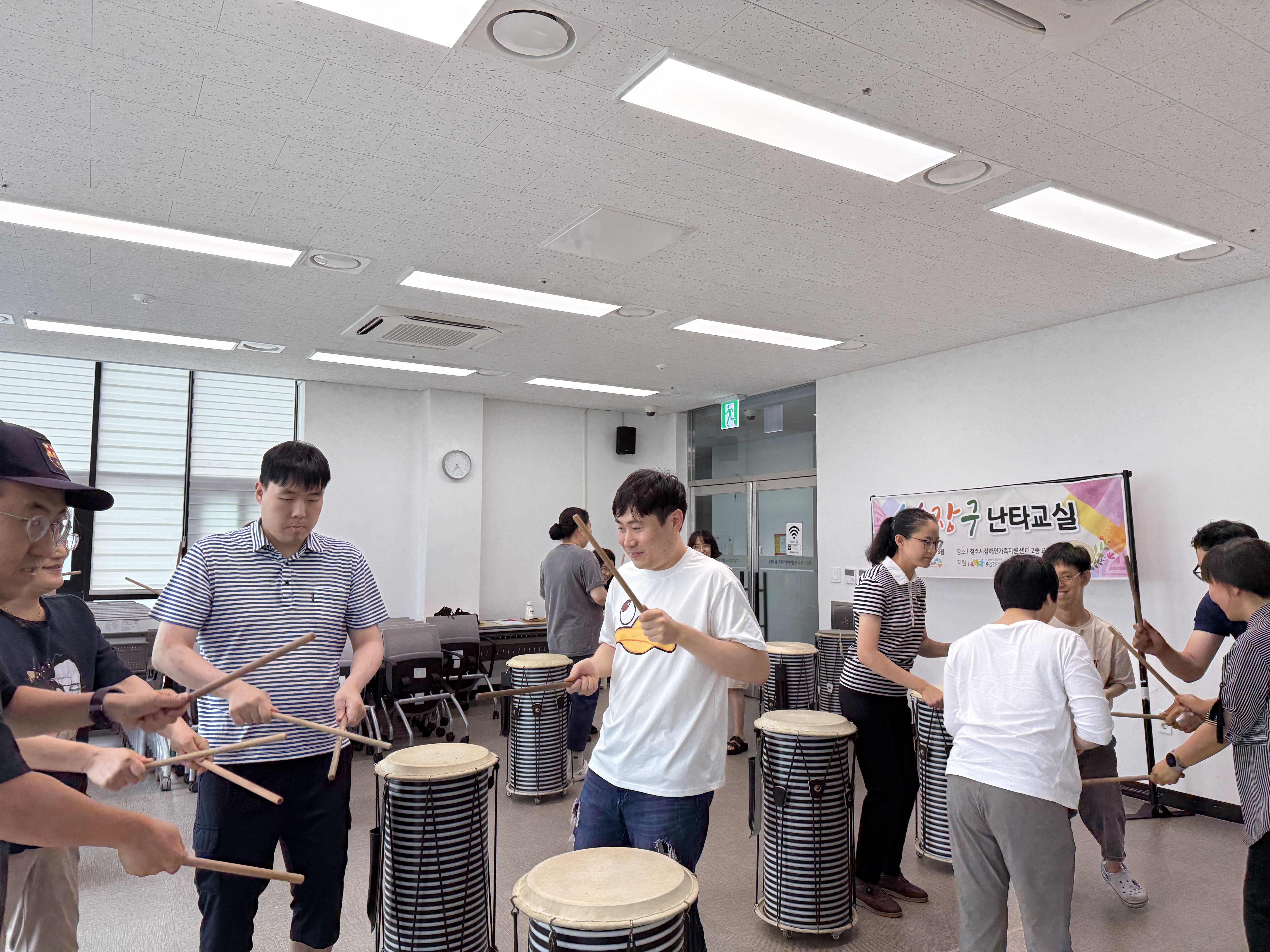KakaoTalk_20250619_171404867_06.jpg