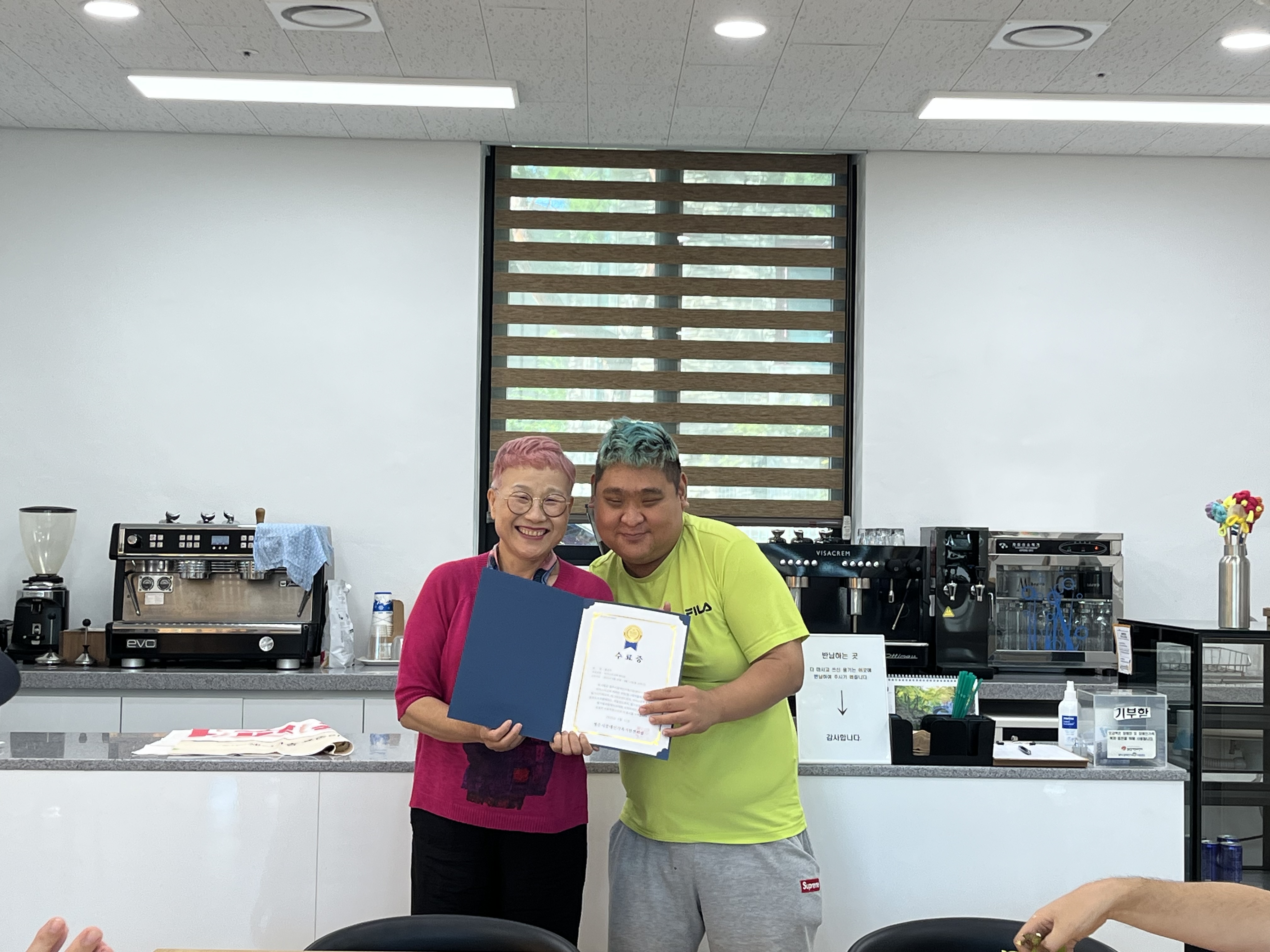 KakaoTalk_20250911_165553178_15.jpg
